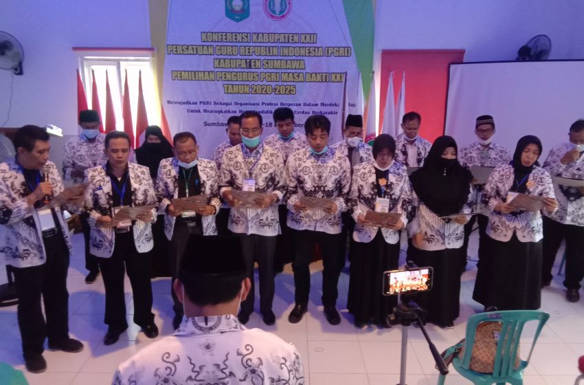  Ahmad Yani Nahkoda Baru PGRI Kabupaten Sumbawa